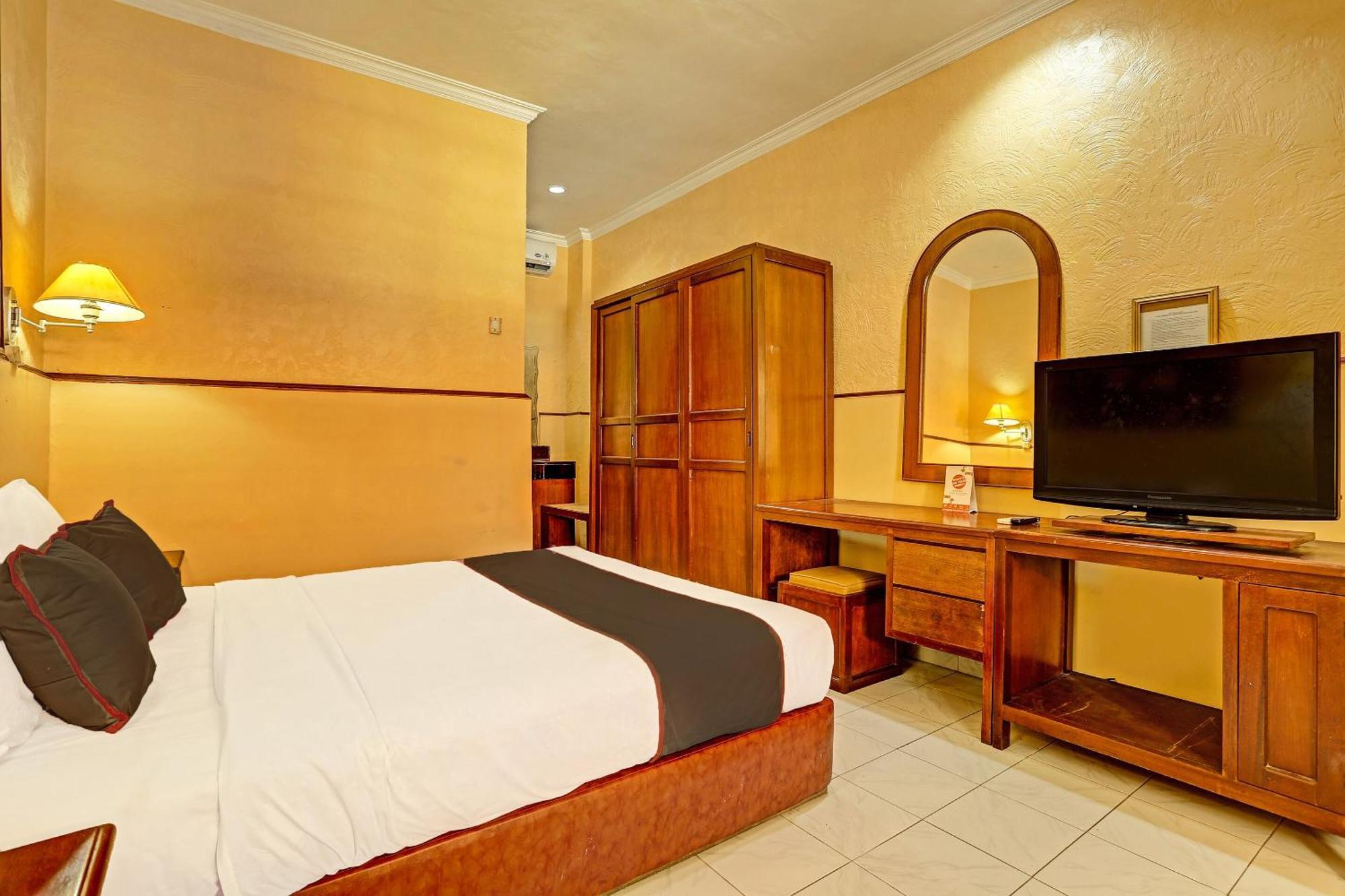 Collection O 91081 New Arena Hotel Kuta Lombok Eksteriør billede
